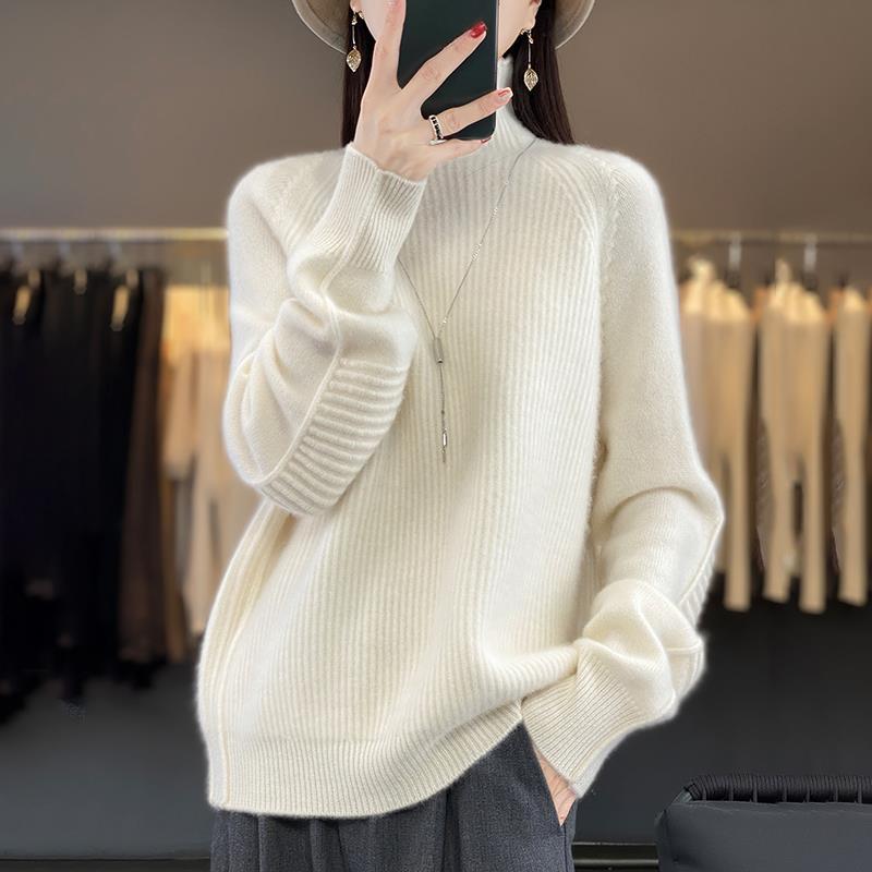High Neck Sweater for Women In Autumn and Winter Korean VersionLoose Solid Color Interior with Thick Knit Base Shirt for Women
