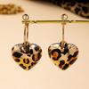 A Pair of Women's Earrings with 3D Heart-Shaped Leopard Print Pendants, Suitable for Everyday and Autumn/Winter Wear