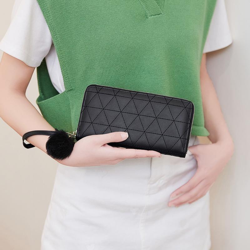 New fashionable medium and long embroidered rhombus women's wallet multi-card clutch bag