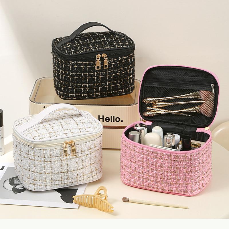 Fashion Cosmetic Bag Large Capacity Portable Handbag Plaid Travel Makeup Bag Portable Toiletries Organizer Bathroom Storage Case
