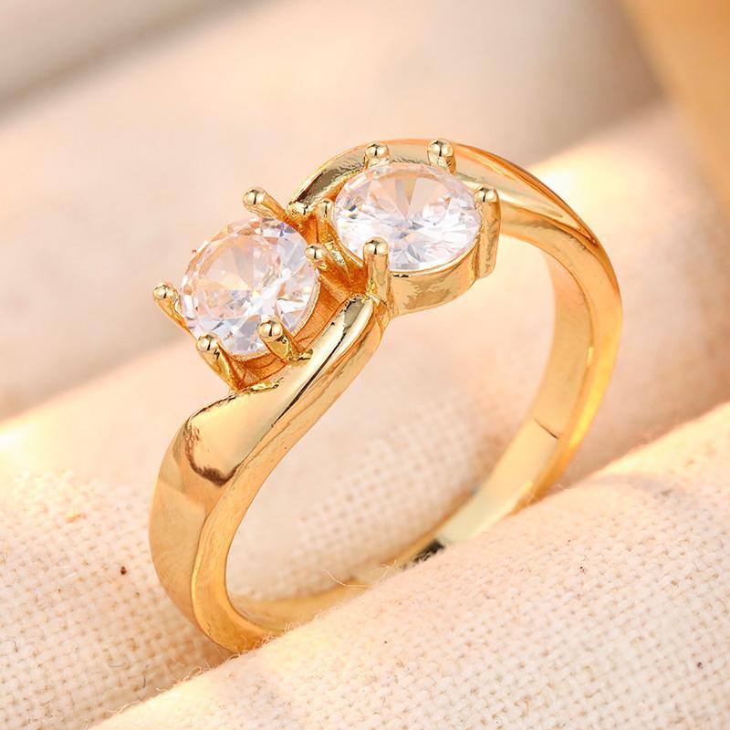 Gorgeous Inlaid White CZ Women's Ring Dazzling Gold Color Geometry Daily Wear Party Jewelry Anniversary Gift