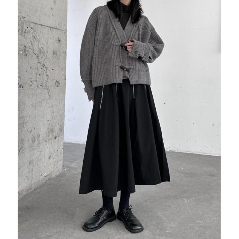 Johnature Autumn Winter Thickened Sweater Jacket For Women Sinple Casual Raw Edge V-neck Loose Cardigan Knit Jackets