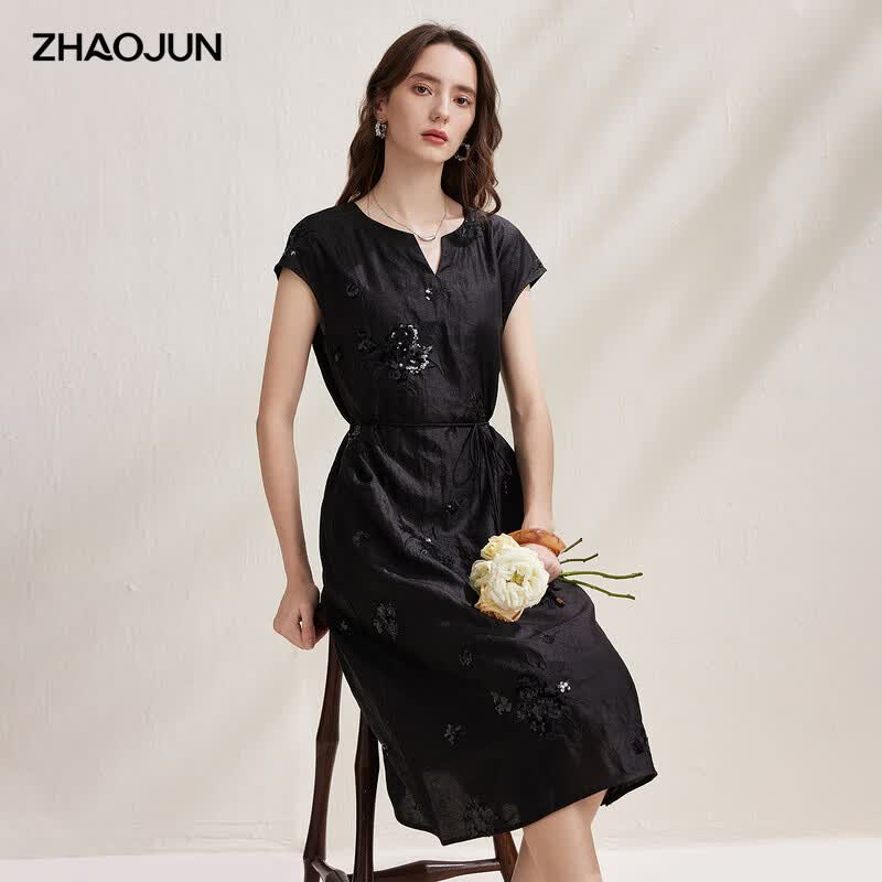 Zhaojun 2026 Spring/Summer Mulberry Silk Sequin Embroidered V-Neck Dress XL