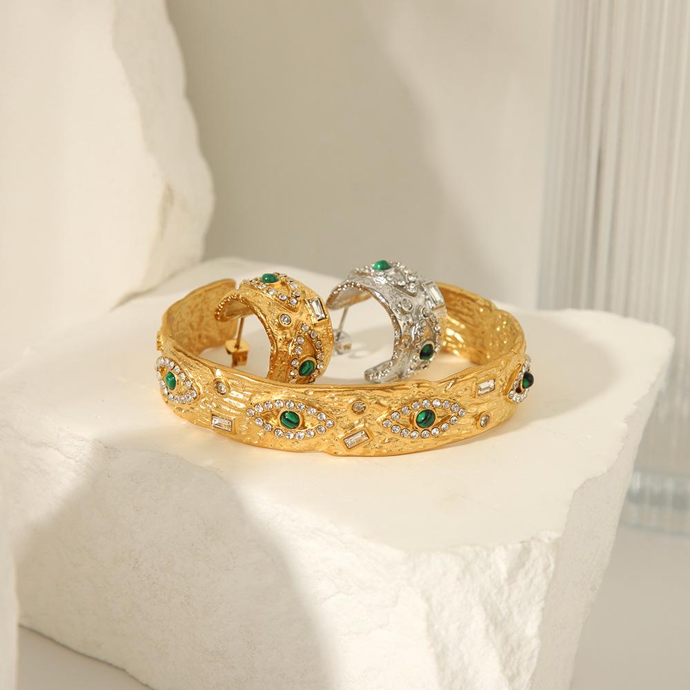 18K Gold Malachite Angel Eye Open Bangle with Textured Square Plate