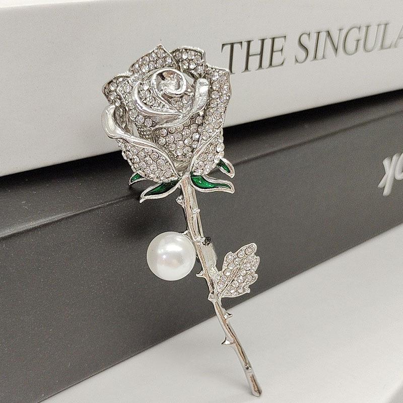 Elegant Rose Brooch with Diamonds & Pearls - Korean Style Suit Pin