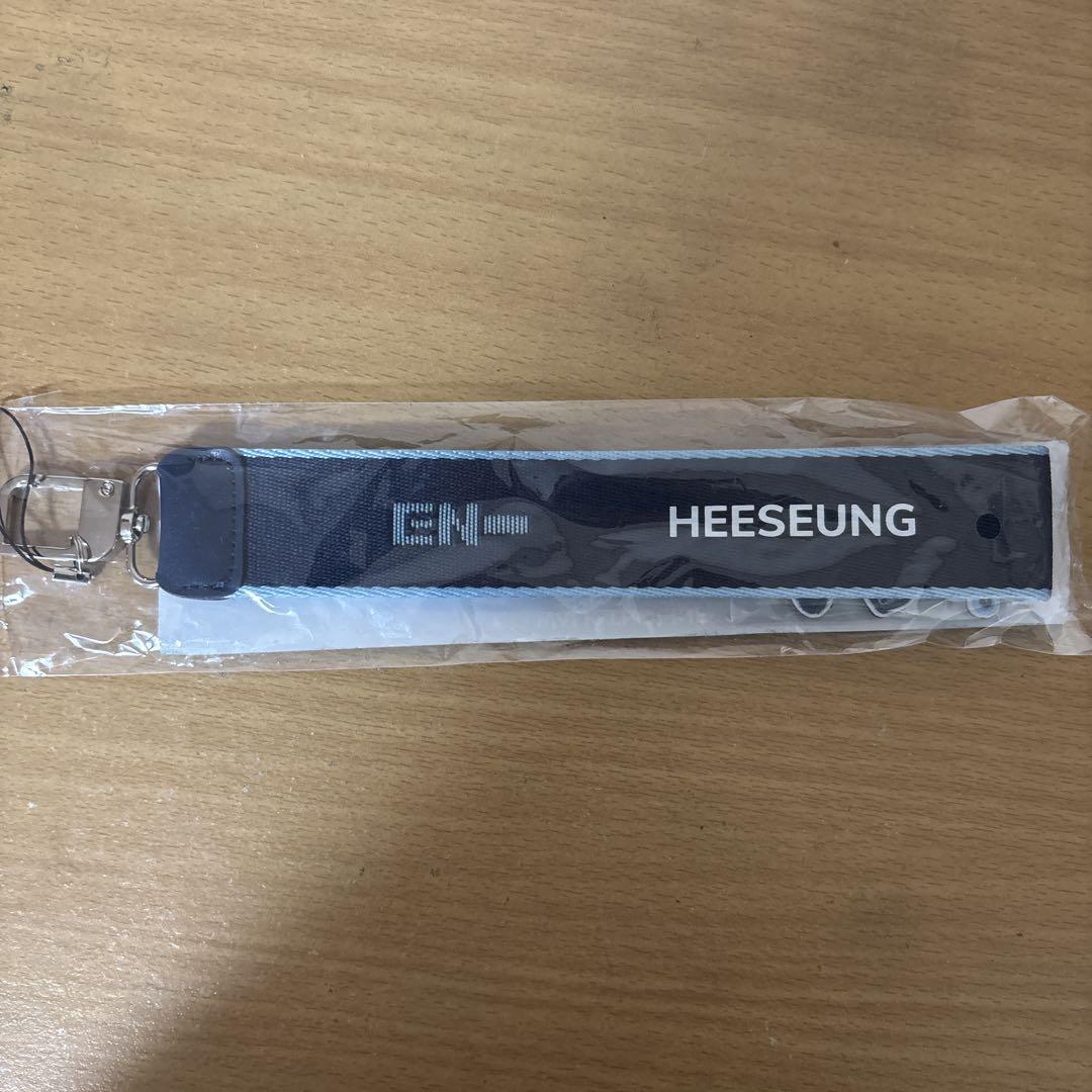 

[USED] ENHYPEN WALK THE LINE Strap Heeseung