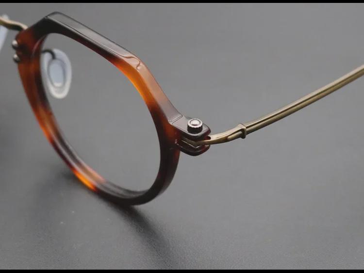 Retro Italian Handmade Pure Titanium Glasses Frame - Unisex Myopia Glasses with Mechanical Style