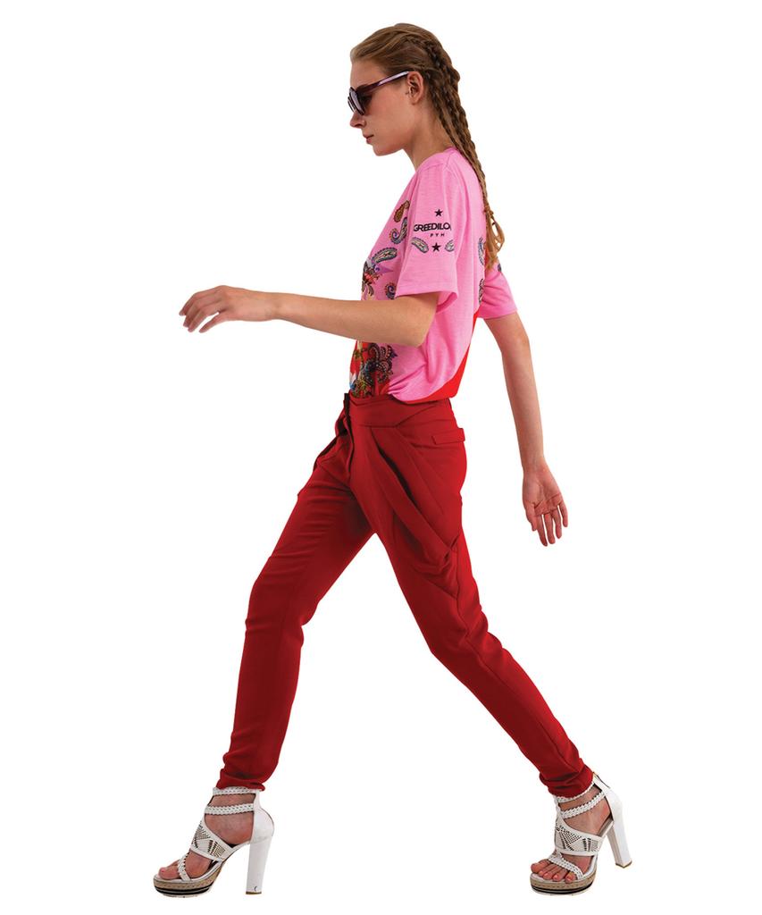 GREEDILOUS Pitch Diagonal Line T-Shirt