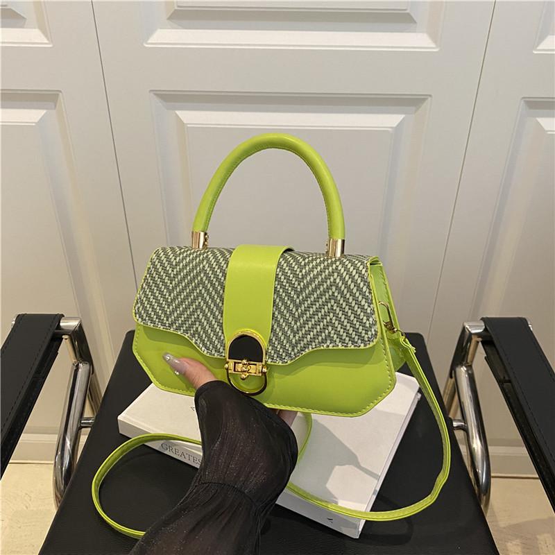 Women's fashion handbag 2 summer new niche design versatile shoulder messenger bag small square bag