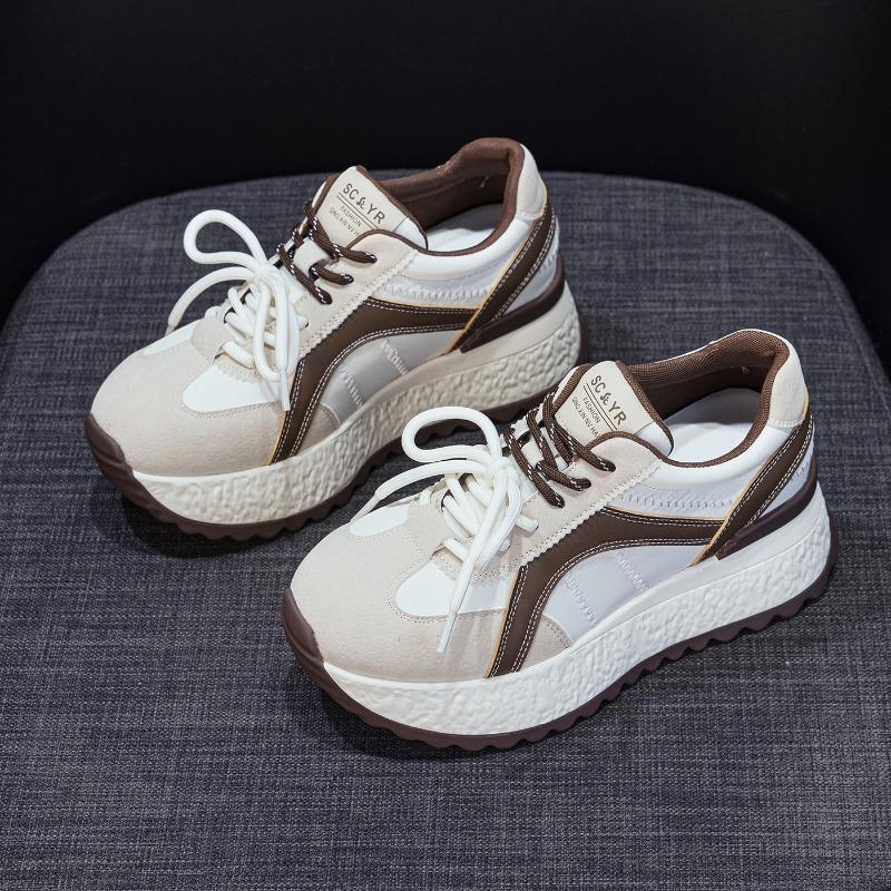 Novos Sapatos Casuais Esportivos Dad de Sola Grossa para Mulheres com Aumento de Altura da Palmilha