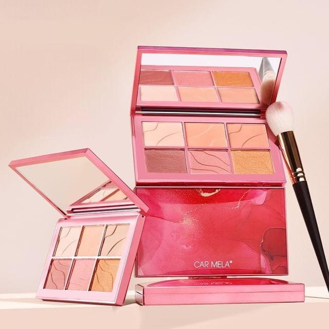 

CAR MELA - Tipsy Soft Matte Blush Palette