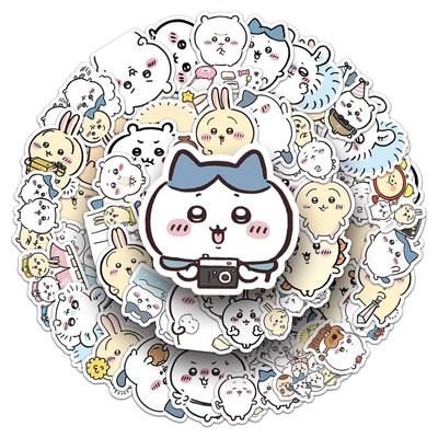50 Adesivi Giapponesi Chiikawa - Carine Decorazioni Impermeabili a Cartone Animato per Cover del Telefono, con Disegni di Chiikawa e Little Mochi.