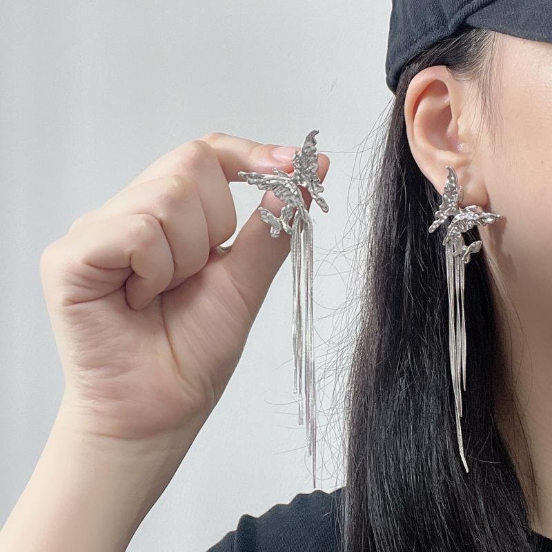 New Metal Tassel Drop Earrings for Women Double Butterfly Long Dangle Earrings Fashion Temperament Party Birthday Jewelry Gifts