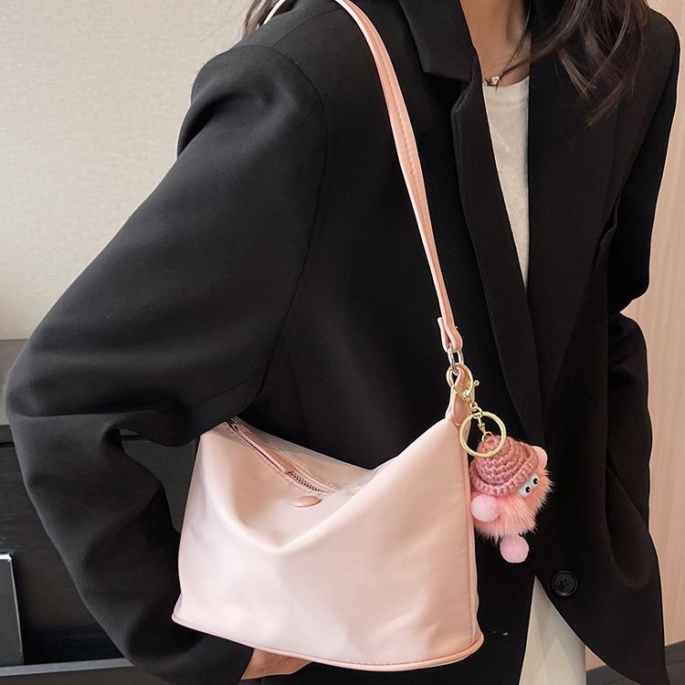 New Popular Nylon Cloth Shoulder Bag High-end Bucket Bag Small Bag for Women Summer Versatile Tote Bag for Women