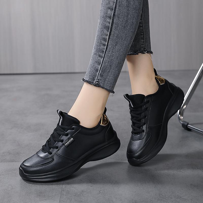All black breathable and not tired feet soft-soled shoes New spring and autumn sports shoes