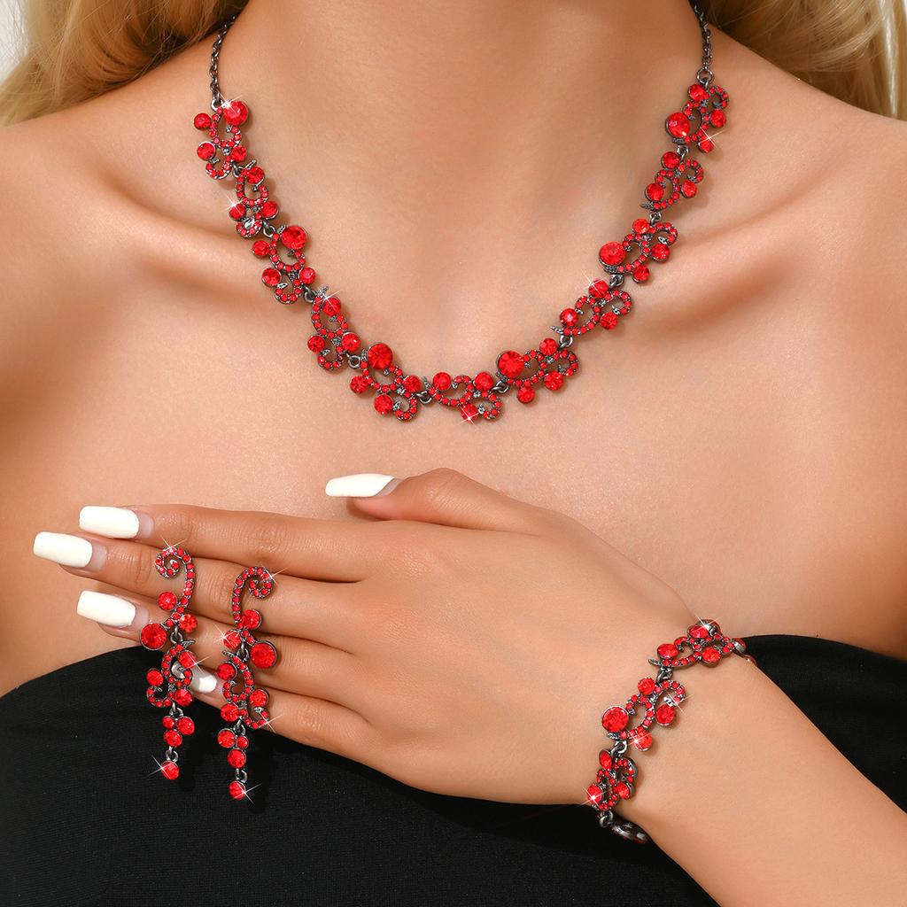 Geometric Diamond-Set Pearl Necklace Women'S, French Temperament Premium Clavicle Chain Niche Vintage Temperament Jewelry