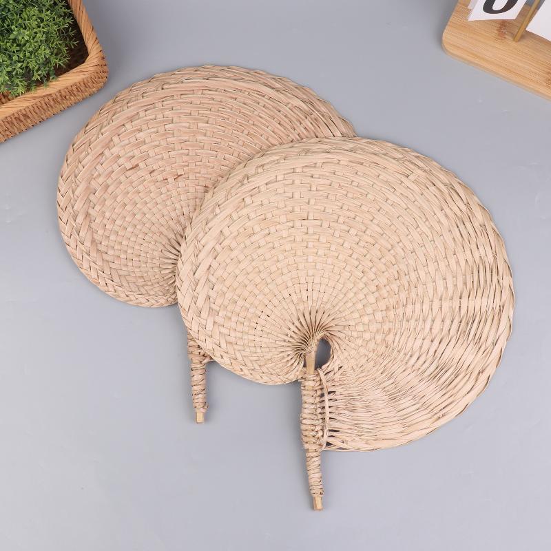 Farmhouse Style Handmade Woven Palm Leaf Fan Wedding Hand Fans For Summer Home Decoration Beach Parties Outdoor Events