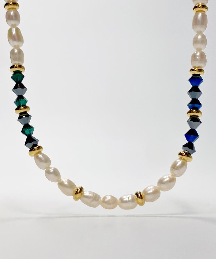 Kudos Freshwater Pearl + Crystal Bead Necklace