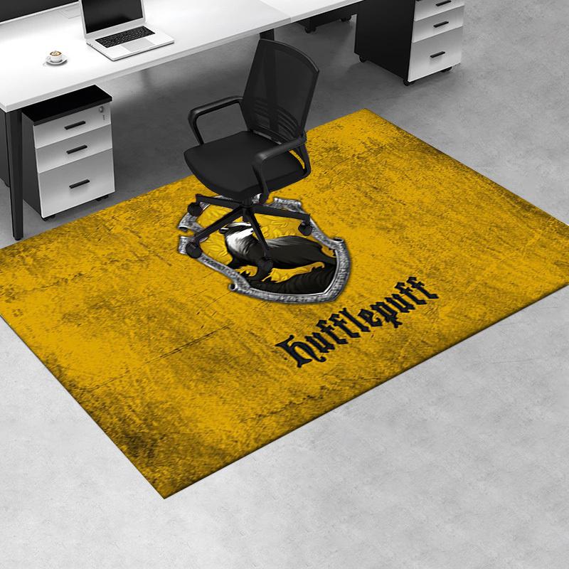 

Hufflepuff Crest Wall Art - Harry Potter Decor Office Mat Home Decor Office Desk Chair Rugs Chair Carpet for office Chair Mat Gift For Hallo 60cm by 90cm