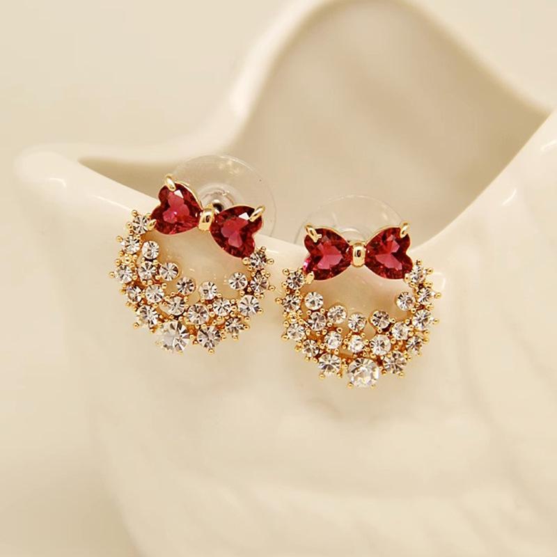 

Серьги-пусеты с цирконом в форме сердца и бантика: Элегантный, простой, универсальный дизайн из стразов «Серебряная игла» для женщин.