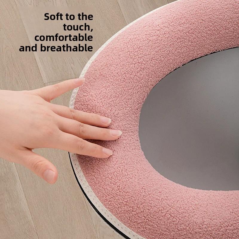 Fashionable household waterproof toilet seat cover with a four season universal thick zipper cartoon toilet seat cushion