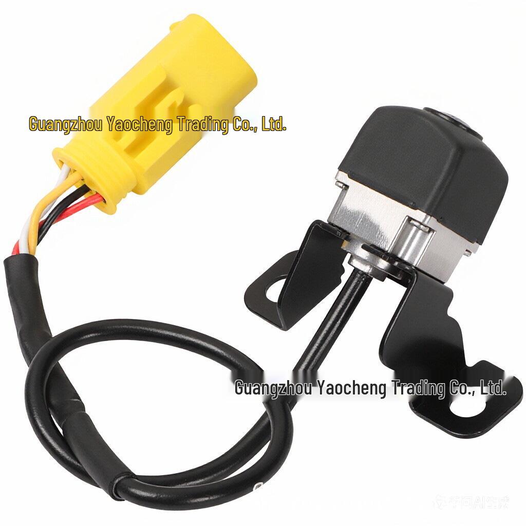 

Compatible Reversing Assist Camera for Models 95760-2P600 and 95760-2P600FFF None