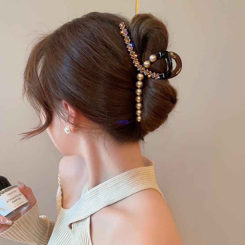 2025 Koreanische Perle Strass Krallenklemme: Leichter Luxus Diamant Hai Hochsteckfrisur Haarnadel