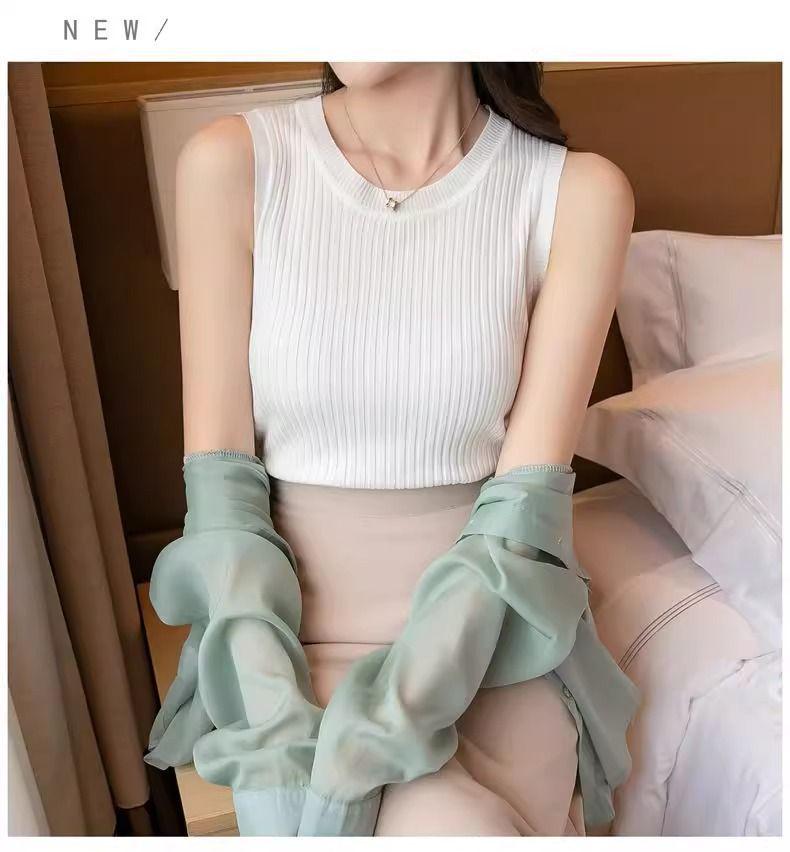 2025 Women's Versatile Ice Silk Spaghetti Strap Tank Top Sleeveless Crew Neck Undershirt