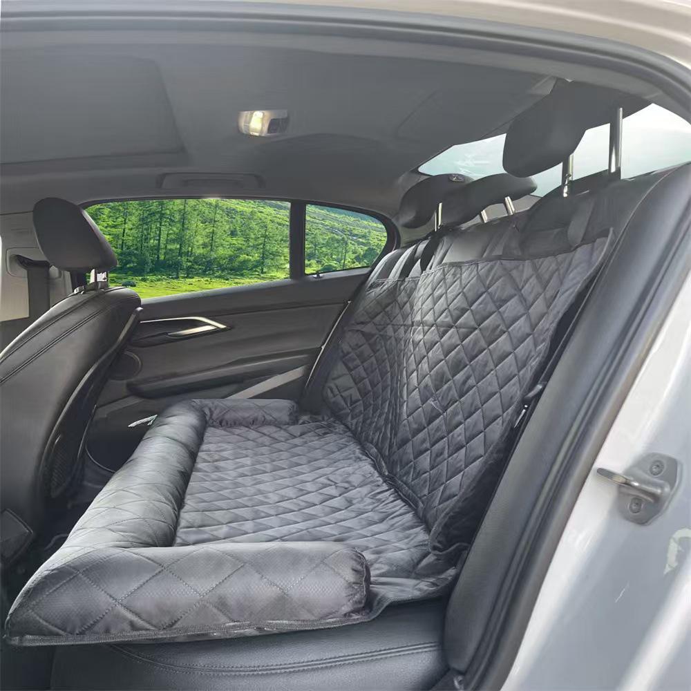 Waterproof Outdoor Car Pet Mat: Cotton-Filled Bed for Cats & Dogs - Travel Essential, Wear & Dirt Resistant