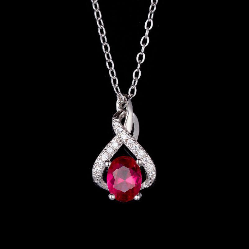 High-end Olive Green Heart Pendant Necklace Female Luxury Clavicle Chain 925 Silver Necklace Lady Temperament Delicate Gift