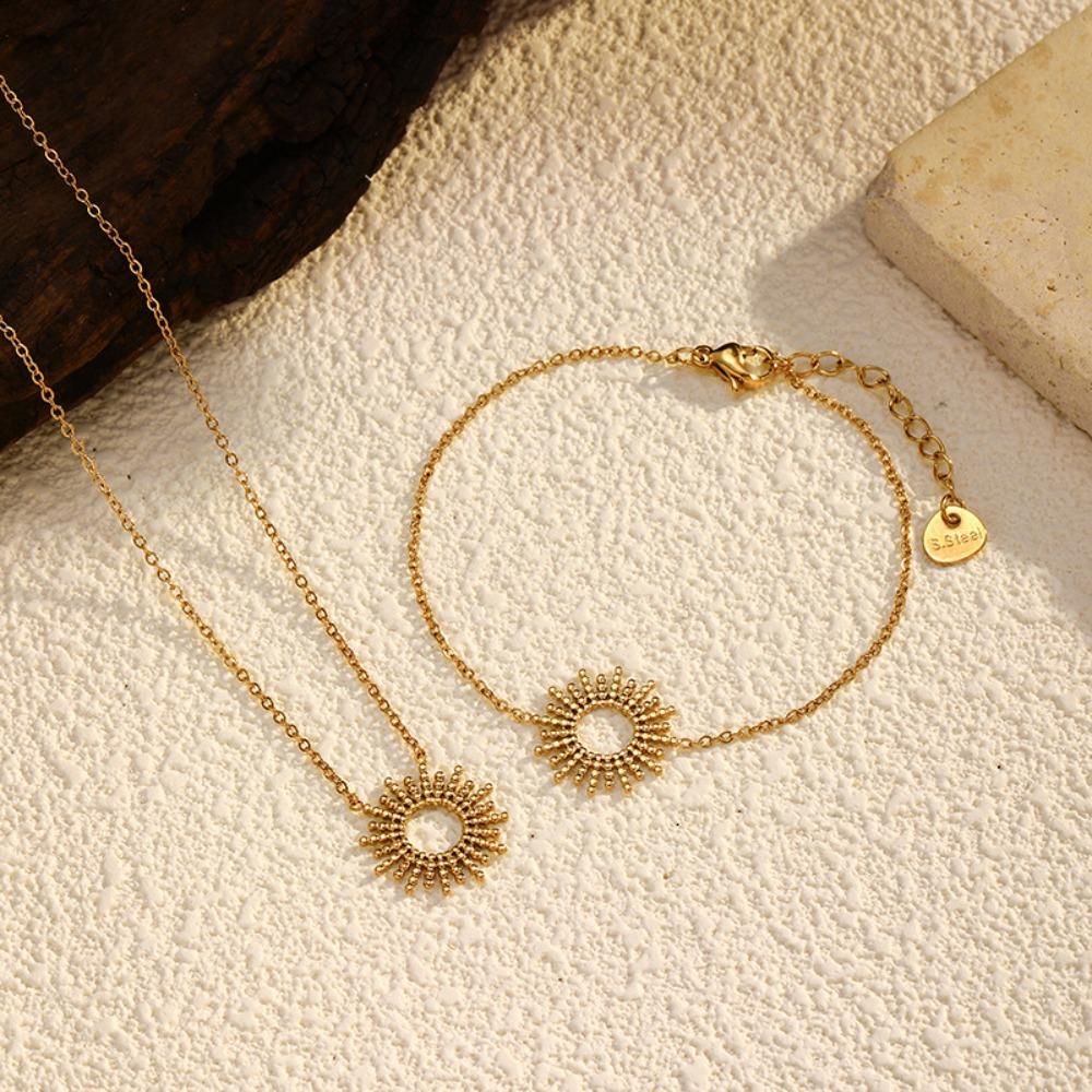Boho Retro 14k Plated Gold Color Sunburst Sun Pendant Necklace Bracelets for Women Stainless Steel Sunflower Series Jewelry Sets