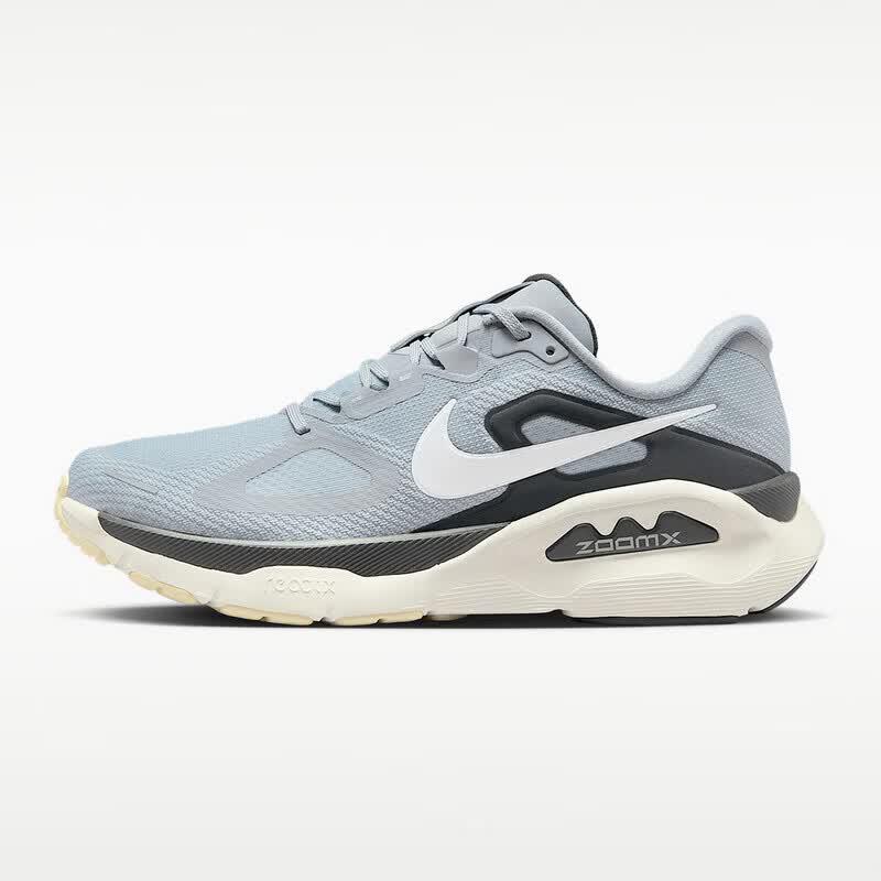 Nike Structure Plus Men s Lightweight Running Shoes 41