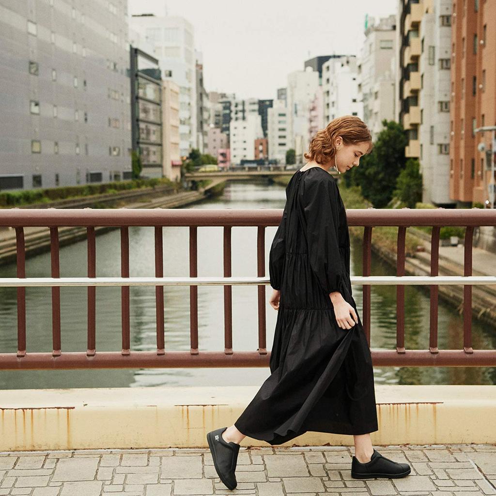 Moonstar Eight Tens 810s ET001 KITCHE Size 2E / Slip-On Sneakers, Unisex, Black, 23.5 Cm,