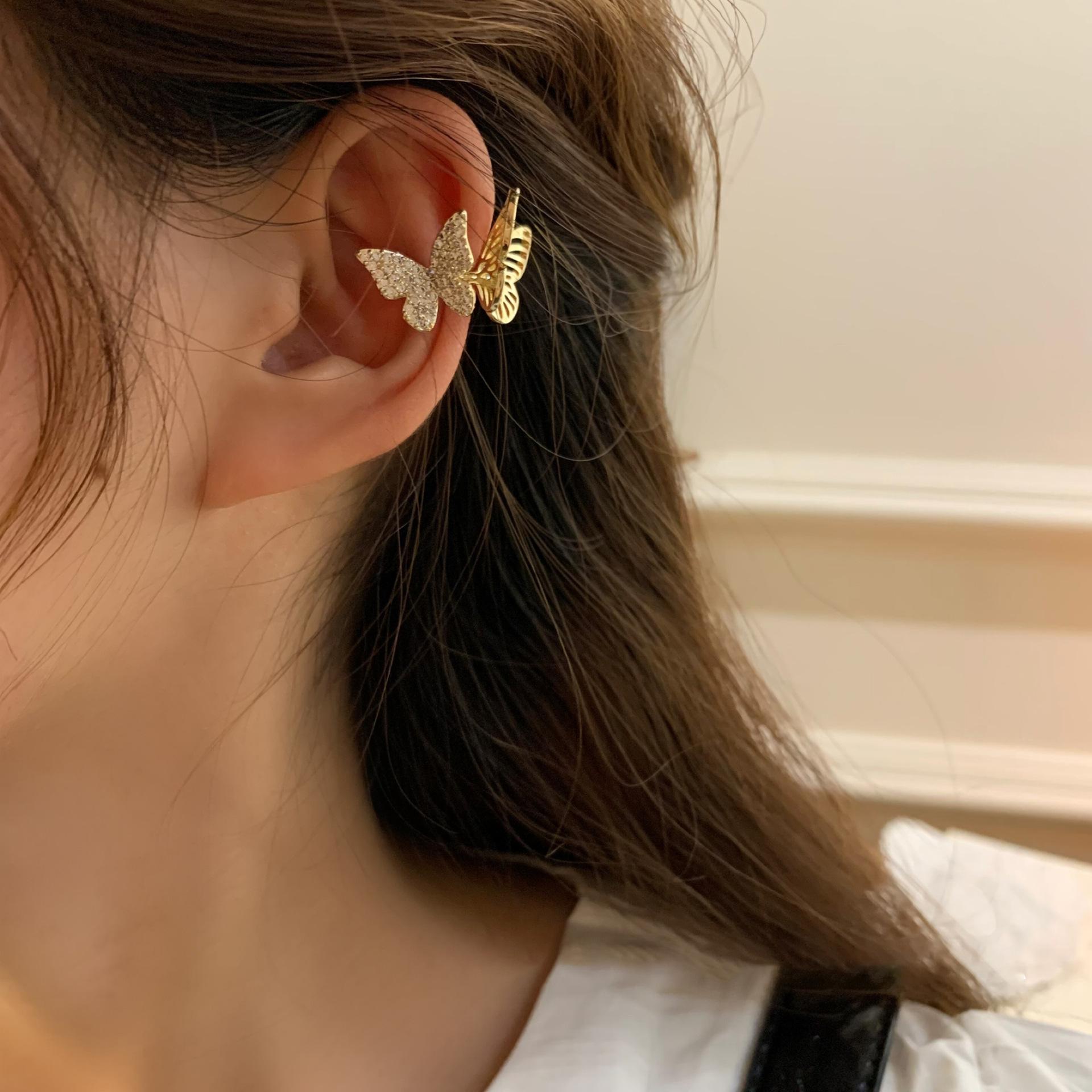 Zirconia Hollow Butterfly No-Piercing Ear Cuff: Elegant, Versatile, Light Luxury Earrings.