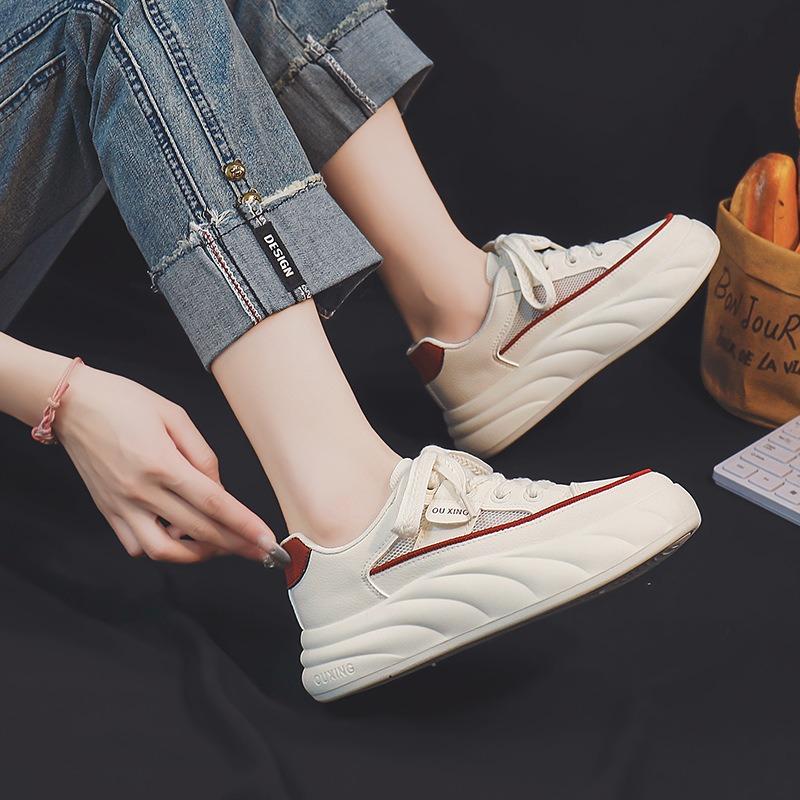 Summer little white shoes new female students increase height breathable sports board shoes trendy leisure