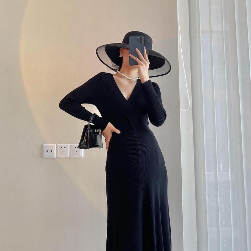 Solid Color Maternity Sweater Dress - Knit Core-Spun Yarn for Autumn/Winter