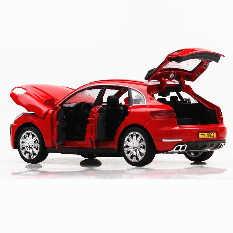 1/32 Scale Cayenne Turbo Macan SUV Metal Diecast Car,Alloy Toys Cars Models Trucks with Light and Sound for Boys Children Kids Off-road Vehicles Hobby