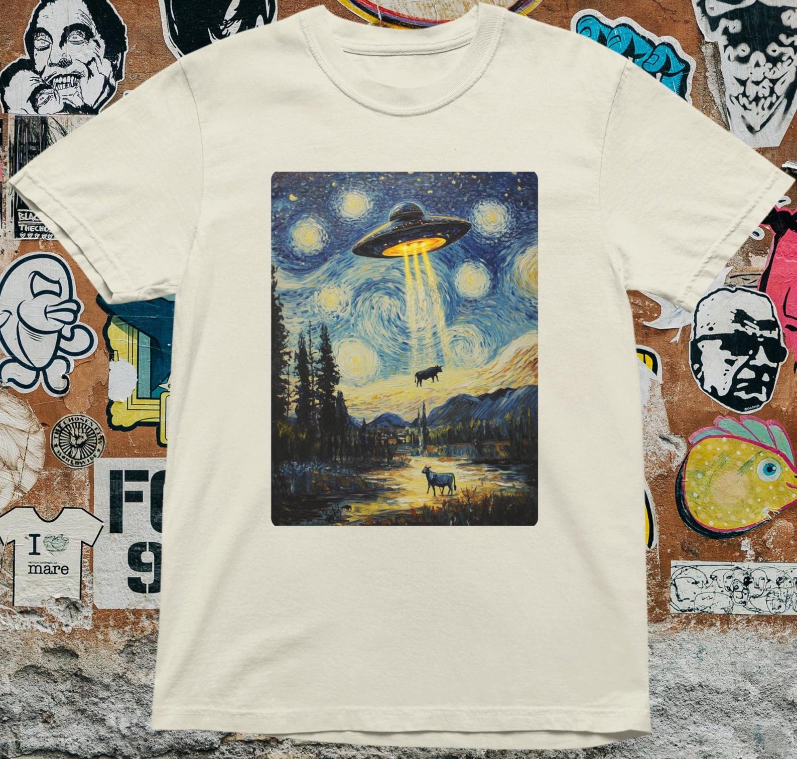 UFO Abduction T-Shirt: Starry Night Alien Cow Art Tee L