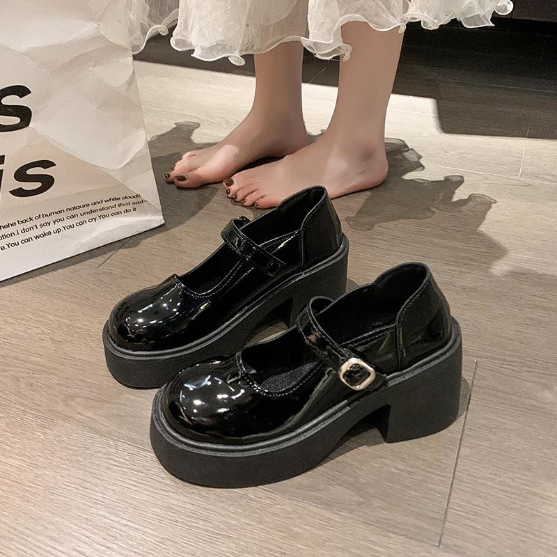 Mary Jane shoes in the autumn and winter of 2024, new round head thick sole with small leather shoes, light mouth single shoes, versatile high heels