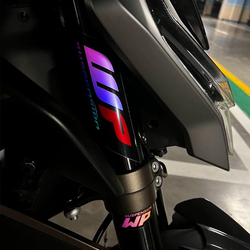 Samolepky tlumičů motocyklu WP Samolepka tlumiče vidlice Příslušenství pro motocykly pro Kawasaki Honda SUZUKI DUCATI Benelli