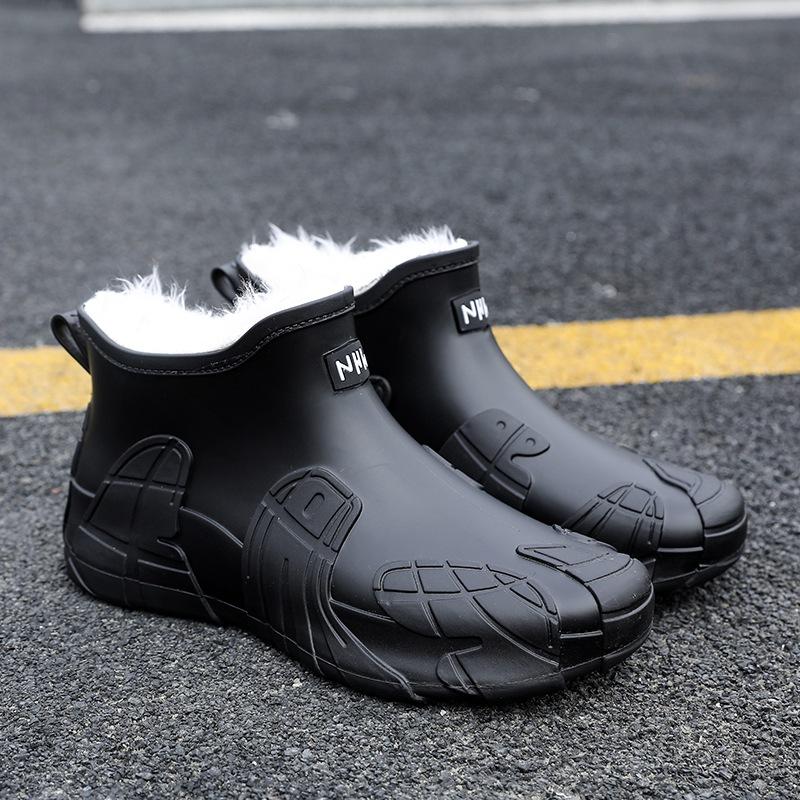 Rain shoes men's short tube non-slip and wear-resistant water shoes new fashion warm water boots warm short adult rubber shoes fashion