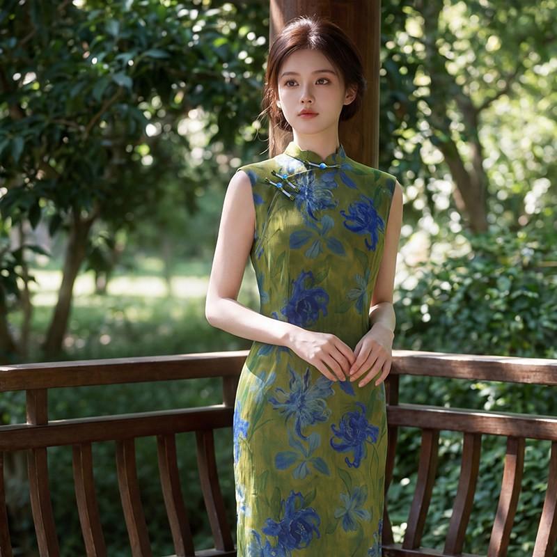 Green Sleeveless Modern Chinese-Inspired Long Cheongsam Dress 2026 Womens Elegant Vintage Style Small