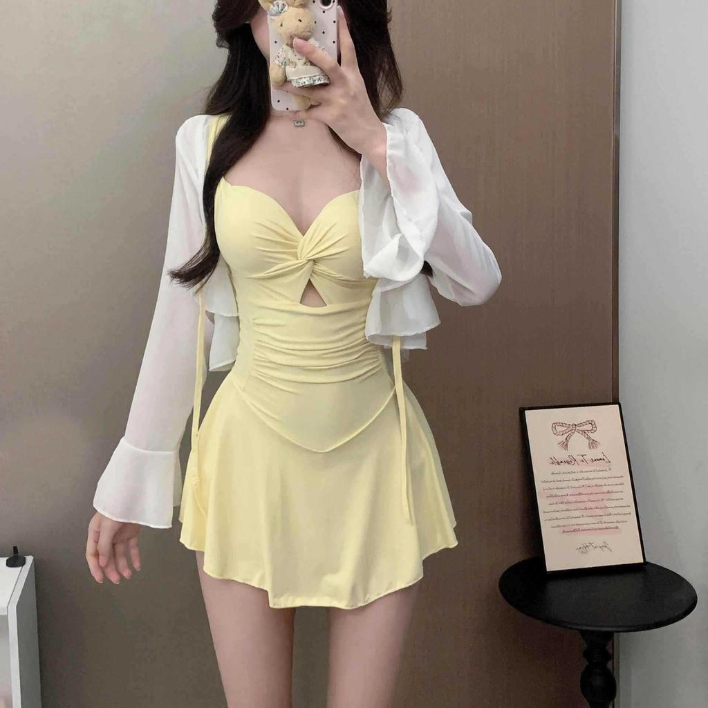 Women's 2025 High-End Slimming Skirt-Style Two-Piece Swimsuit