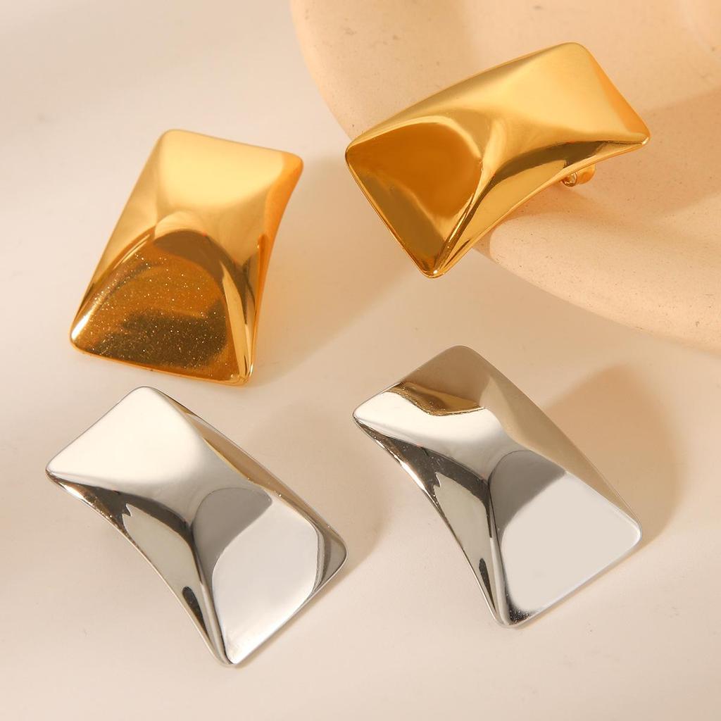 18K Gold European & American Style Titanium Steel Rectangular Stud Earrings - Smooth, Fashionable & Versatile.