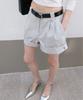 SIGREAT Two-Tuck Bermuda Shorts_Light Grey