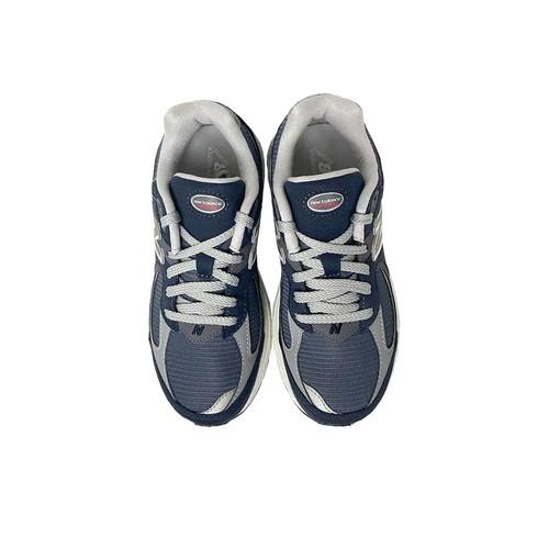 New Balance 2002R Big Kid Eclipse Silver Metallic GC2002SF Unisex