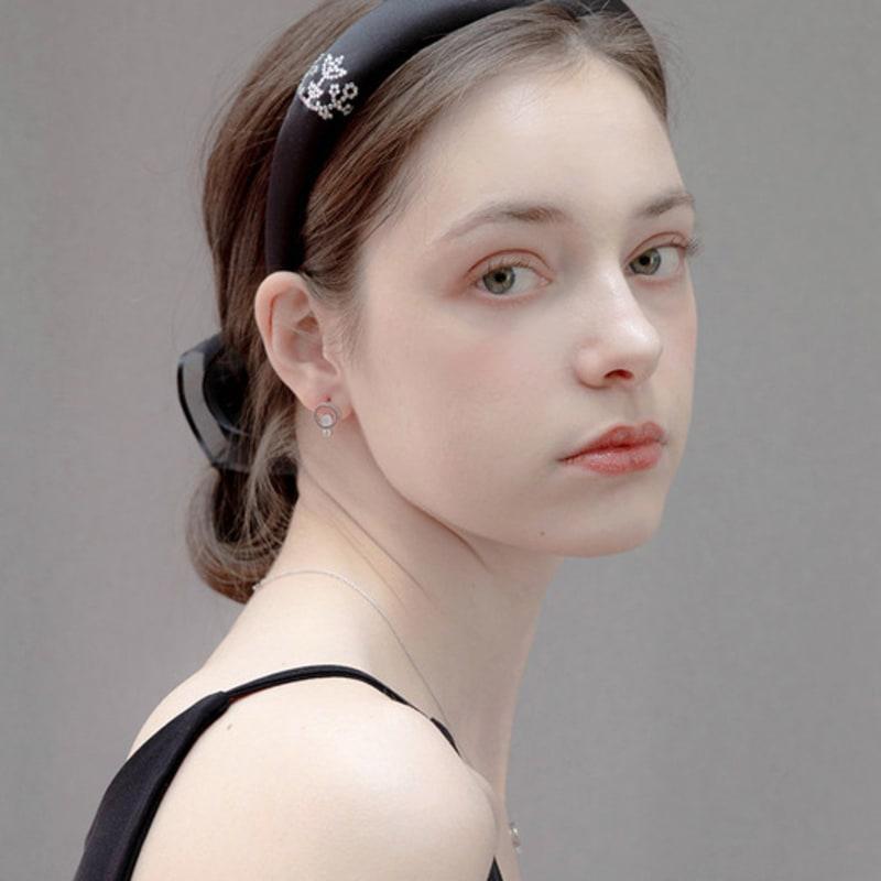 

Жан Поль Кларисс Жан Поль Белый Камень Символ Повязка для Волос JP-22-082HB BEIGE