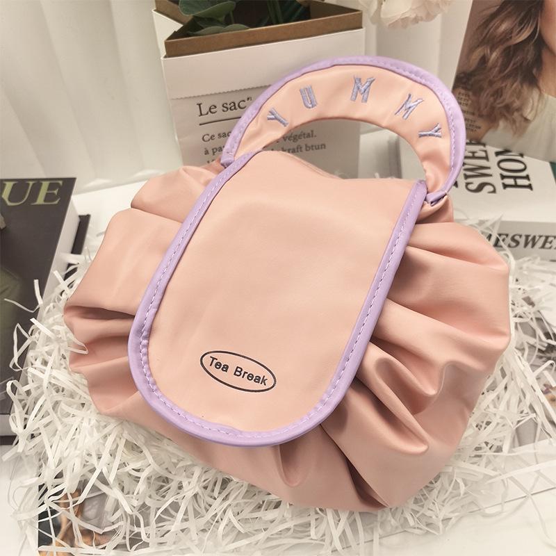 Portable Large-Capacity Drawstring Makeup Bag розовый