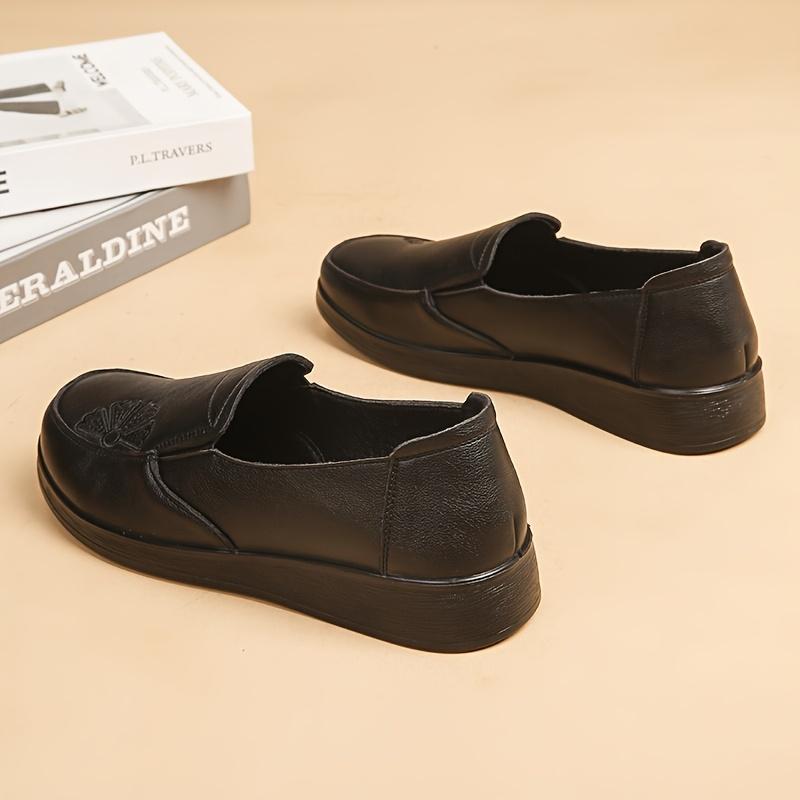 Soft-Sole Mom Shoes - Fall Flat Slip-On Leather Shoes Genuine Leather Middle-Aged & Elderly Women's Shoes Anti-Slip Plus Size