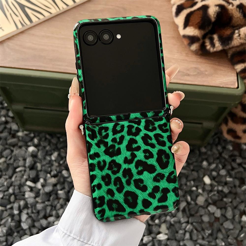 

Luxury Leopard Pattern Thin Leather Phone Case For Samsung Z Flip 7 FE zflip 6 5 4 Shockproof Solid Color Protective Back Cover Galaxy Z Flip4